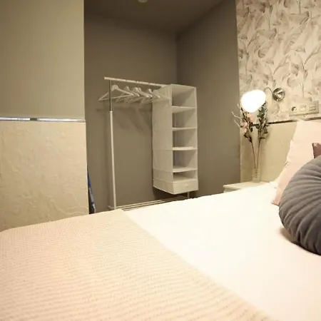Apartamento Estadio Tartiere شقة *
